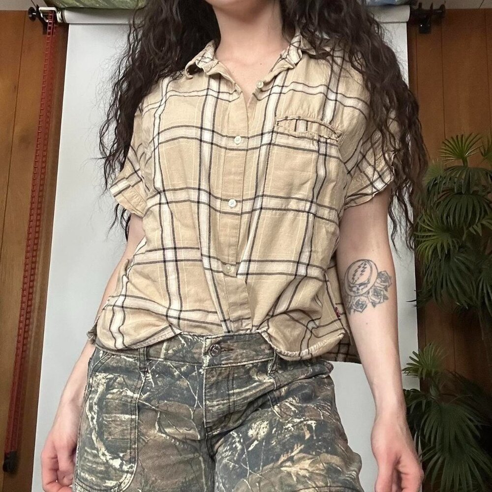 Levi’s plaid linen blend blend top